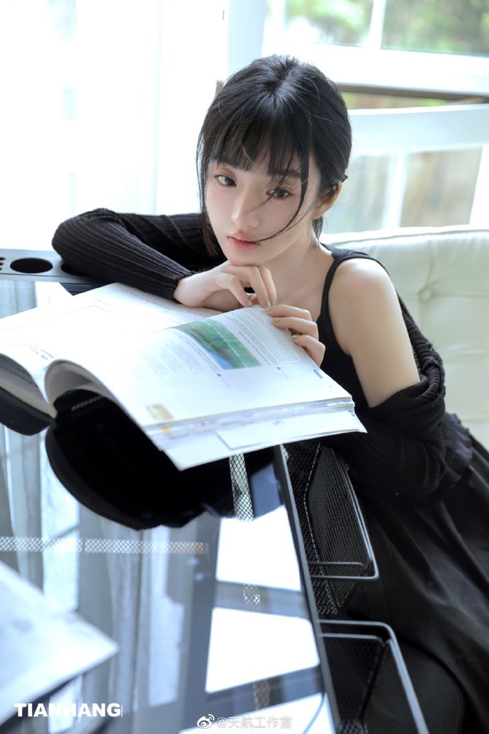 夏日·写真向条漫 第9页